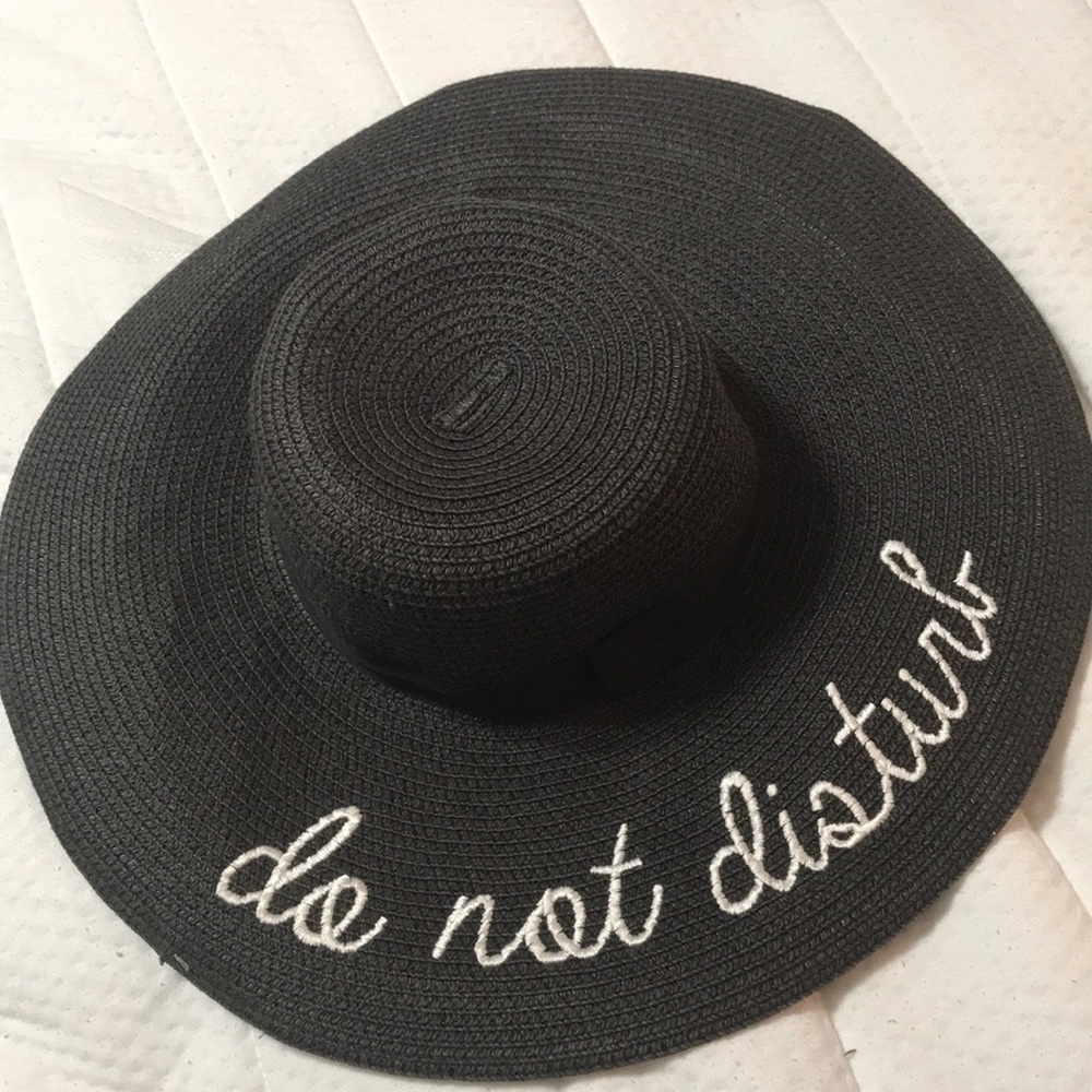 Beach hat